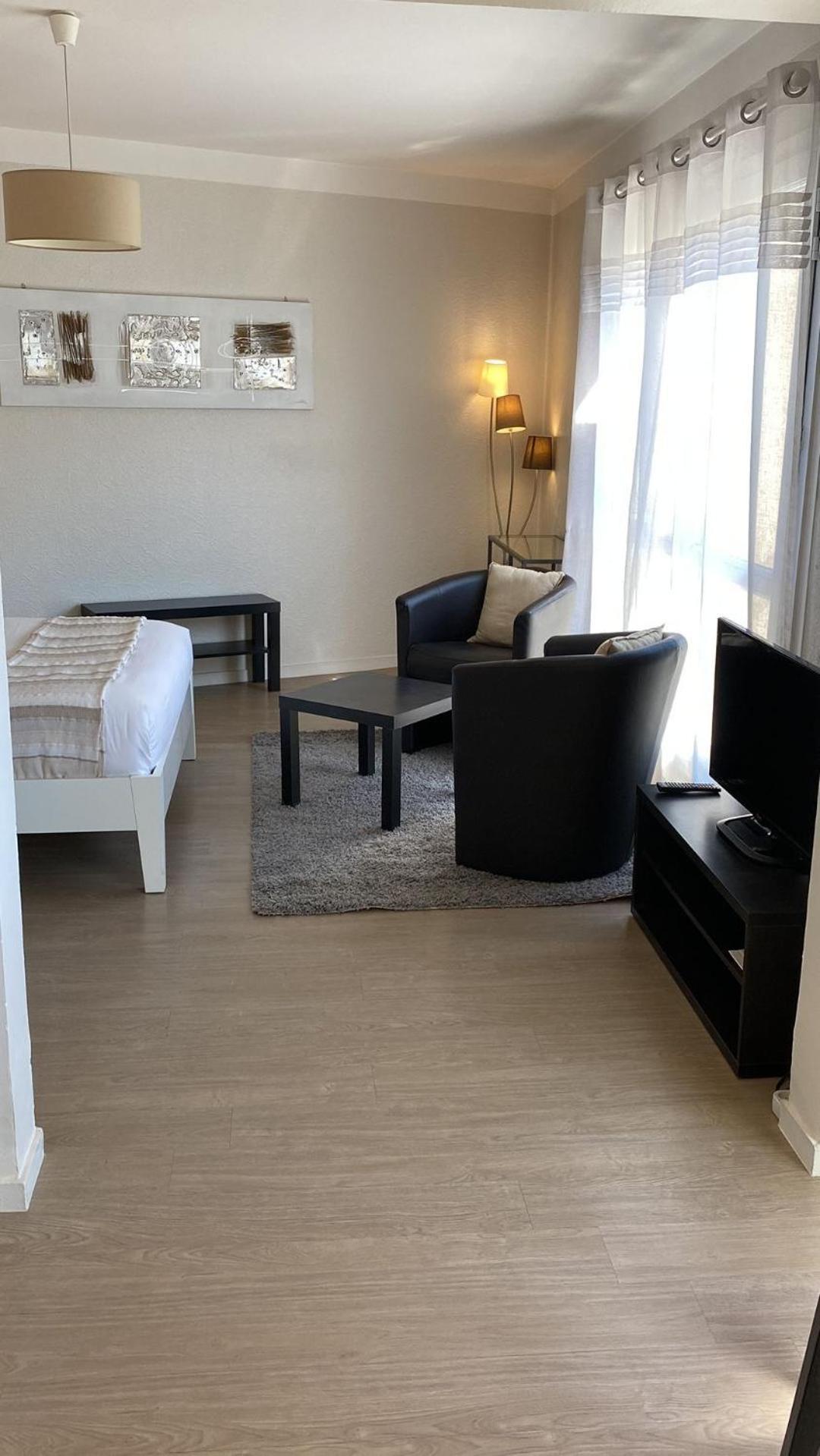 Appart' Hotel Fauriel Saint Etienne Avec Parking Exterior foto
